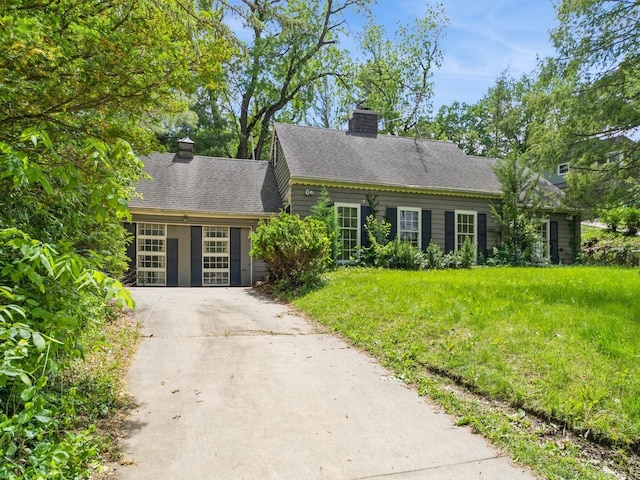 3110 Saint Johns Rd, Des Moines, IA 50312 - view of front of house with a chimney