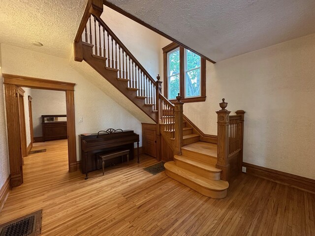 724 W Jefferson St, Winterset, IA 50273 - photo 4