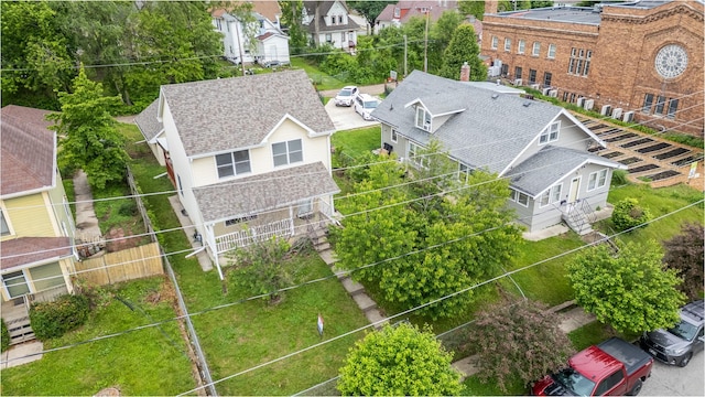 1540 8th St, Des Moines, IA 50314 - aerial view of residential area with property parcel outlined