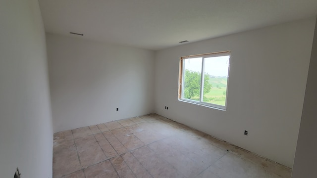 2313 Green Leaf Cir, Norwalk, IA 50211 - view of spare room