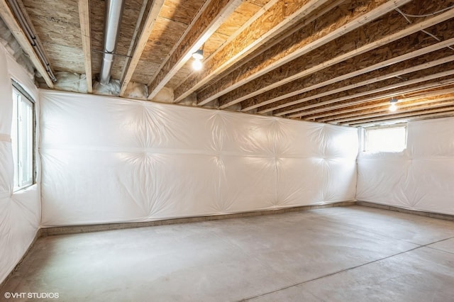 2925 6th Ave SW, Altoona, IA 50009 - view of basement