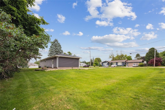 204 W Washington St, Montezuma, IA 50171 - view of green lawn