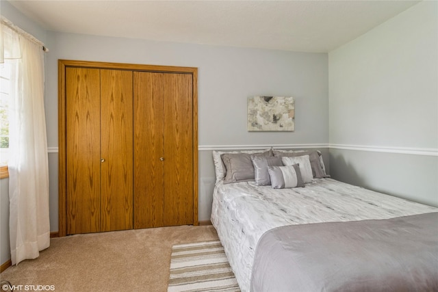 408 W 13th St N, Newton, IA 50208 - bedroom with carpet flooring