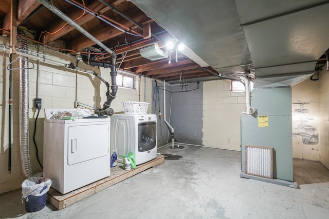 1617 Evergreen Ave, Des Moines, IA 50320 - below grade area with independent washer and dryer and heating unit