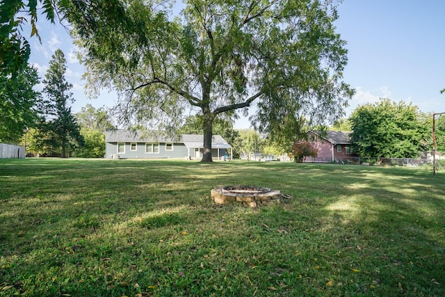 1617 Evergreen Ave, Des Moines, IA 50320 - view of yard with a fire pit