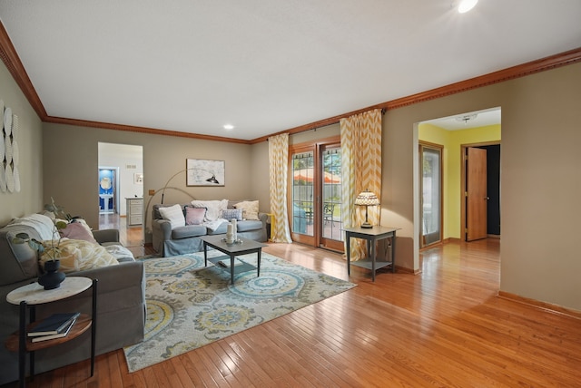 711 36th St, West Des Moines, IA 50265 - living area featuring ornamental molding, hardwood / wood-style floors, baseboards, and recessed lighting