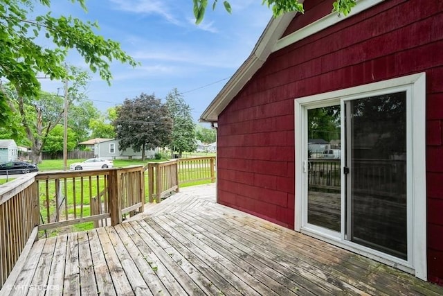 2638 Capitol Ave, Des Moines, IA 50317 - view of wooden deck