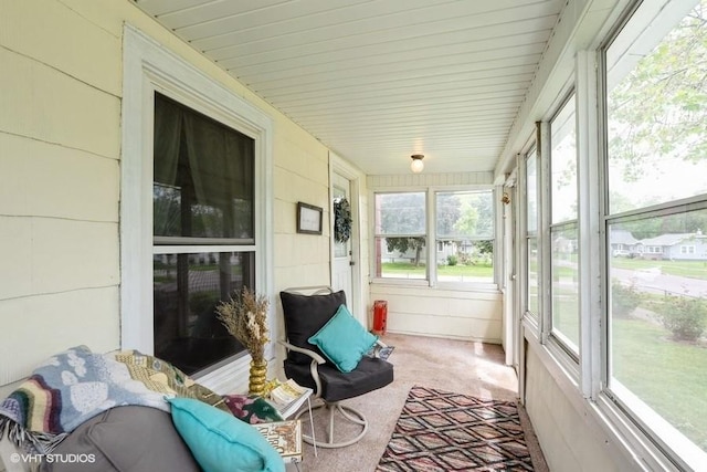 2638 Capitol Ave, Des Moines, IA 50317 - view of sunroom