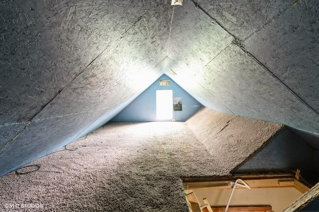 2638 Capitol Ave, Des Moines, IA 50317 - additional living space featuring vaulted ceiling