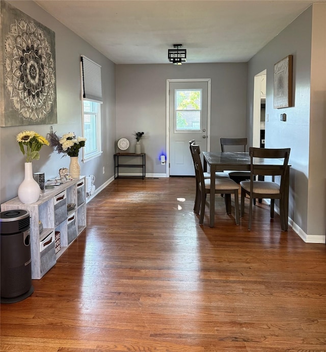 1541 42nd St, Des Moines, IA 50311 - dining room featuring wood finished floors and baseboards