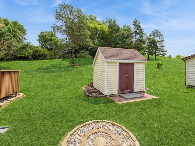 1506 W 17th St S, Newton, IA 50208 - view of grassy yard
