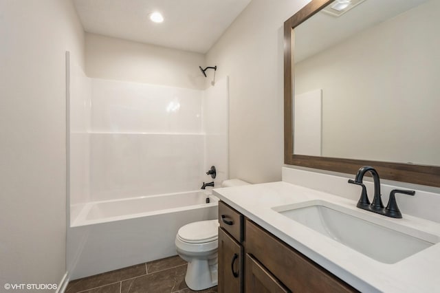 3418 5th Ave SE, Altoona, IA 50009 - full bath featuring toilet, vanity, shower / tub combination, and tile patterned floors
