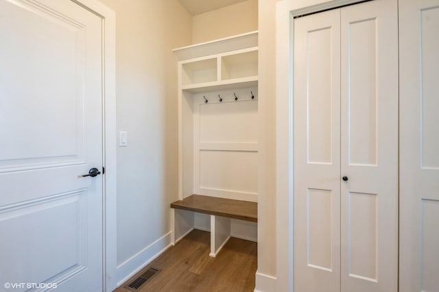 3418 5th Ave SE, Altoona, IA 50009 - mudroom featuring wood finished floors and baseboards