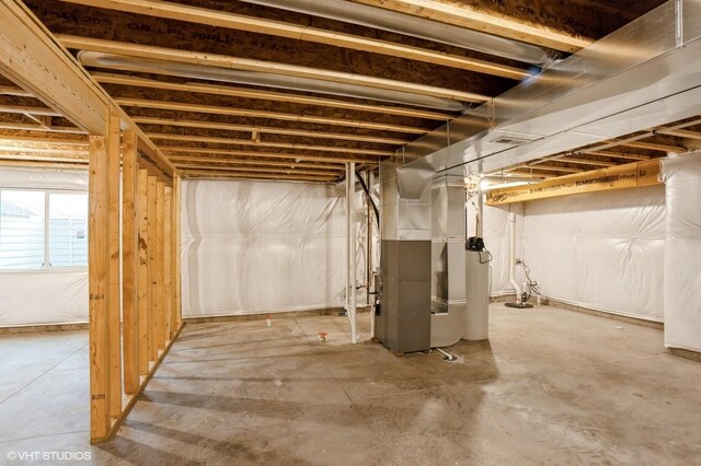 3424 5th Ave SE, Altoona, IA 50009 - below grade area featuring heating unit