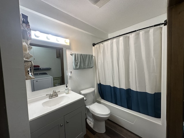 303 S Dewey St, Osceola, IA 50213 - full bathroom with toilet, vanity, wood finished floors, shower / bath combination with curtain, and a textured ceiling