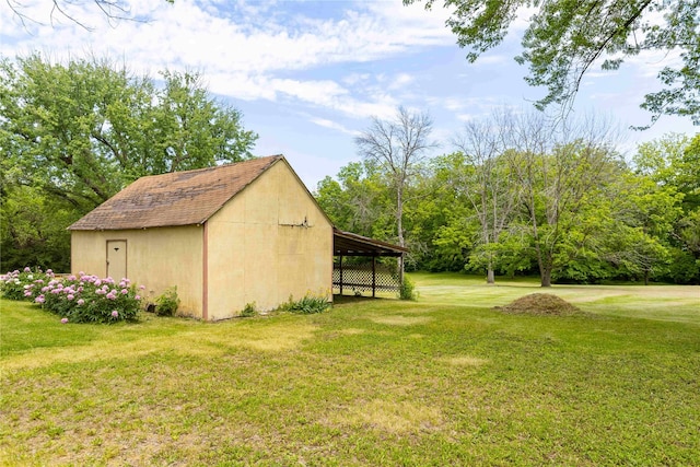 403 S Elm St, Lamoni, IA 50140 - view of outbuilding with a carport