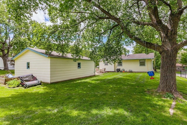 706 S Buxton St, Indianola, IA 50125 - view of grassy yard