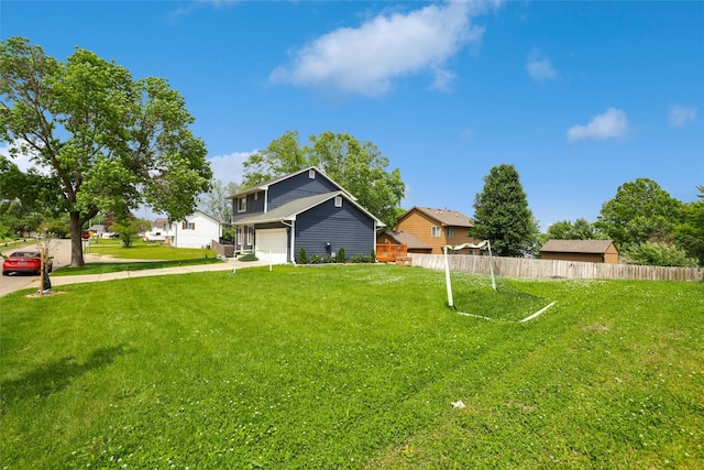 2501 SE 18th Ct, Des Moines, IA 50320 - view of front of home with an attached garage and concrete driveway