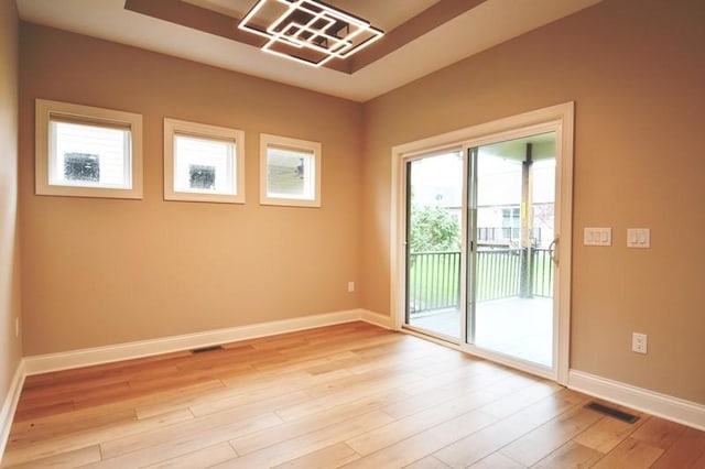 13114 Iltis Dr, Urbandale, IA 50323 - photo 5