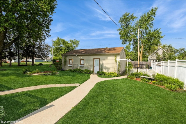 1723 6th St, Perry, IA 50220 - view of side of property with an outbuilding