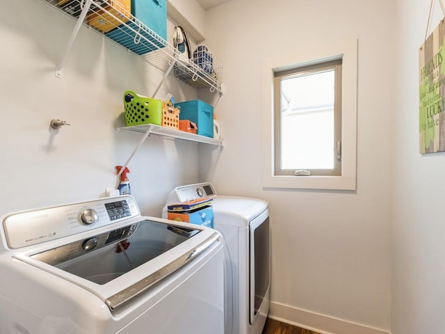 4485 NW 167th St, Clive, IA 50325 - washroom featuring independent washer and dryer and baseboards