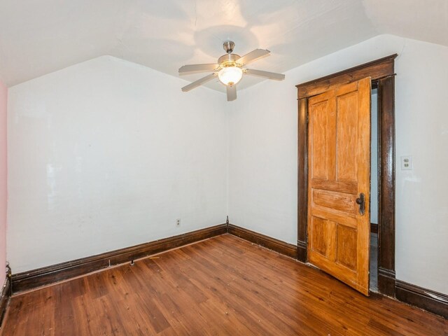 513 W Vine St, Saint Charles, IA 50240 - photo 20