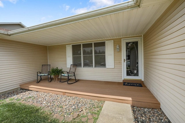 102 Jackson St, Pella, IA 50219 - view of doorway to property