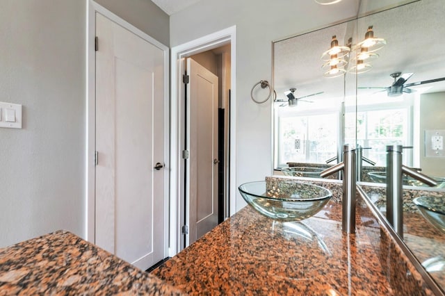 2405 81st Cir, Urbandale, IA 50322 - view of hall