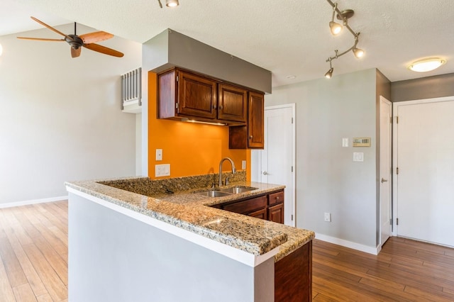 2405 81st Cir, Urbandale, IA 50322 - photo 12