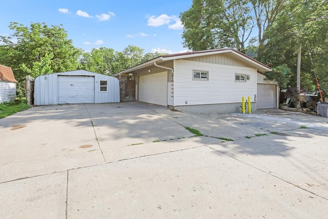 2313 8th Ave E, University Park, IA 52595 - photo 34