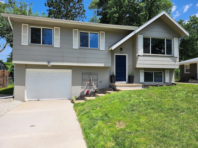 108 E Philip St, Des Moines, IA 50315 - photo 2