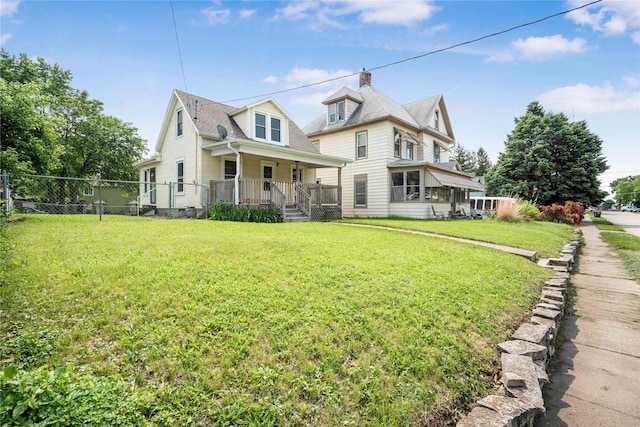 1127 10th St, Des Moines, IA 50314 - view of front of property with covered porch
