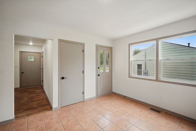 423 E Hillside Ave, Des Moines, IA 50315 - photo 12