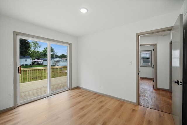 423 E Hillside Ave, Des Moines, IA 50315 - photo 13