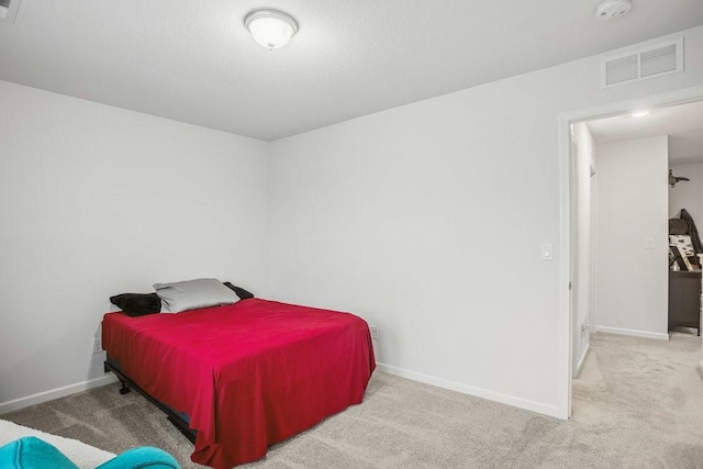 5400 Brook Landing Cir, Des Moines, IA 50317 - carpeted bedroom featuring baseboards