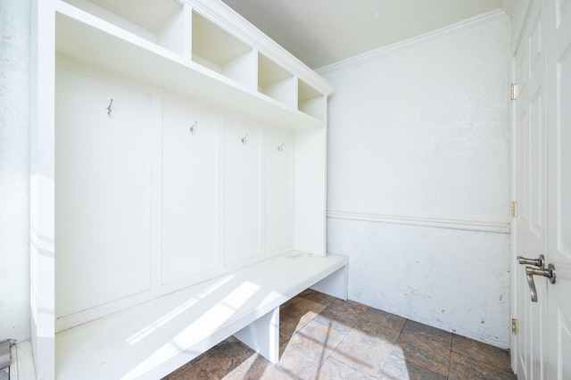 4005 Beaver Ave, Des Moines, IA 50310 - mudroom featuring stone tile flooring and ornamental molding