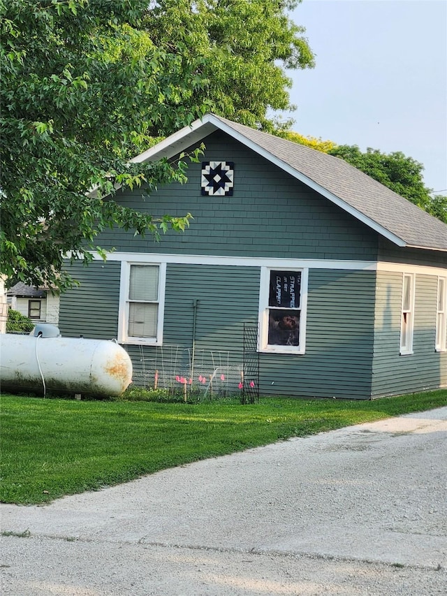 230 Grant St, Murray, IA 50174 - view of side of property featuring a lawn