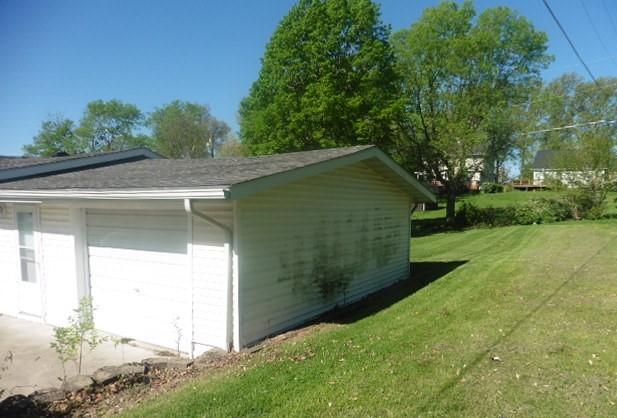 205 Amy Ln, Mount Ayr, IA 50854 - view of garage
