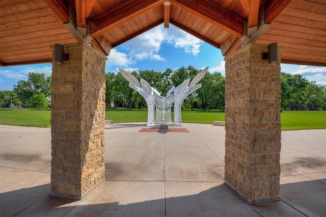 6196 Terrace Dr Unit 2, Johnston, IA 50131 - view of patio / terrace