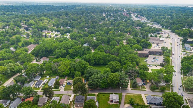 725 Lacona Ave, Des Moines, IA 50315 - photo 6