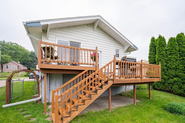 201 E 13th St N, Newton, IA 50208 - photo 9