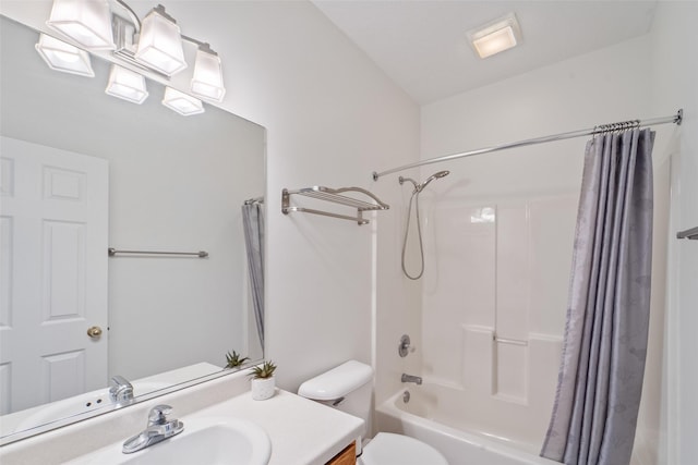 403 4th St NW, Altoona, IA 50009 - bathroom featuring vanity and shower / bath combo