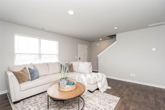 3451 10th Ave SW, Altoona, IA 50009 - living room with wood finished floors and recessed lighting