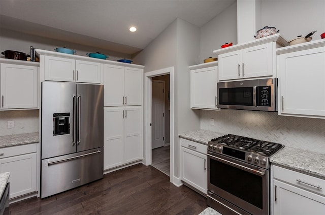 9180 Geanna Ct, West Des Moines, IA 50266 - kitchen with stainless steel appliances, tasteful backsplash, white cabinets, and recessed lighting