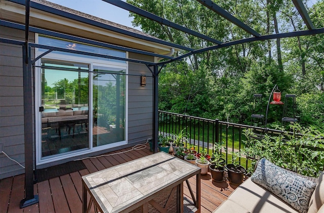 9180 Geanna Ct, West Des Moines, IA 50266 - view of wooden deck