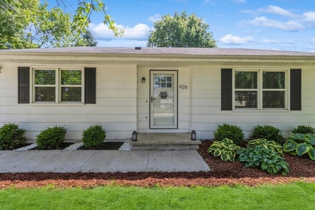 926 Casady Dr, Norwalk, IA 50211 - view of exterior entry