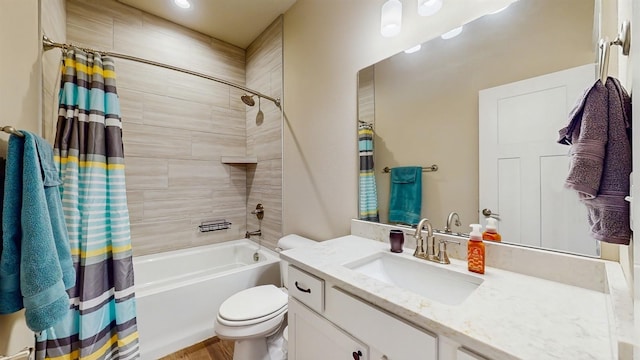469 SE Hollow Ct, West Des Moines, IA 50265 - bathroom with vanity and shower / bath combo