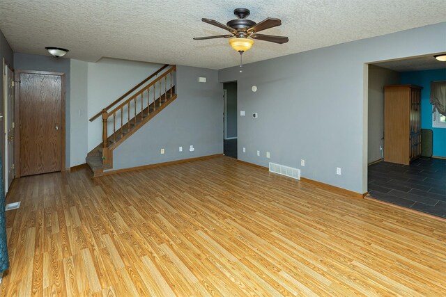 555 NE Maple Ave, Earlham, IA 50072 - photo 11