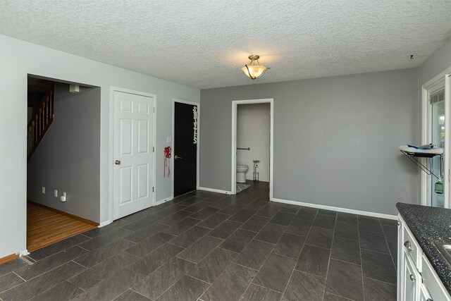 555 NE Maple Ave, Earlham, IA 50072 - photo 19