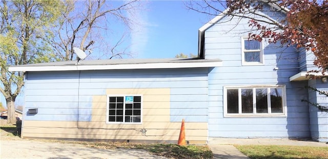 523 S 2nd St, Winterset, IA 50273 - photo 4
